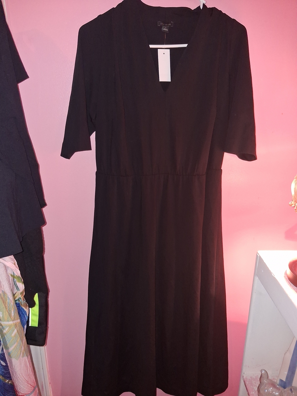 Ann Taylor Black V-Neck Midi Dress with Short Sleeves